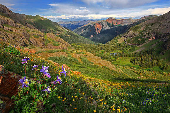 Lower Ice Lake Basin View